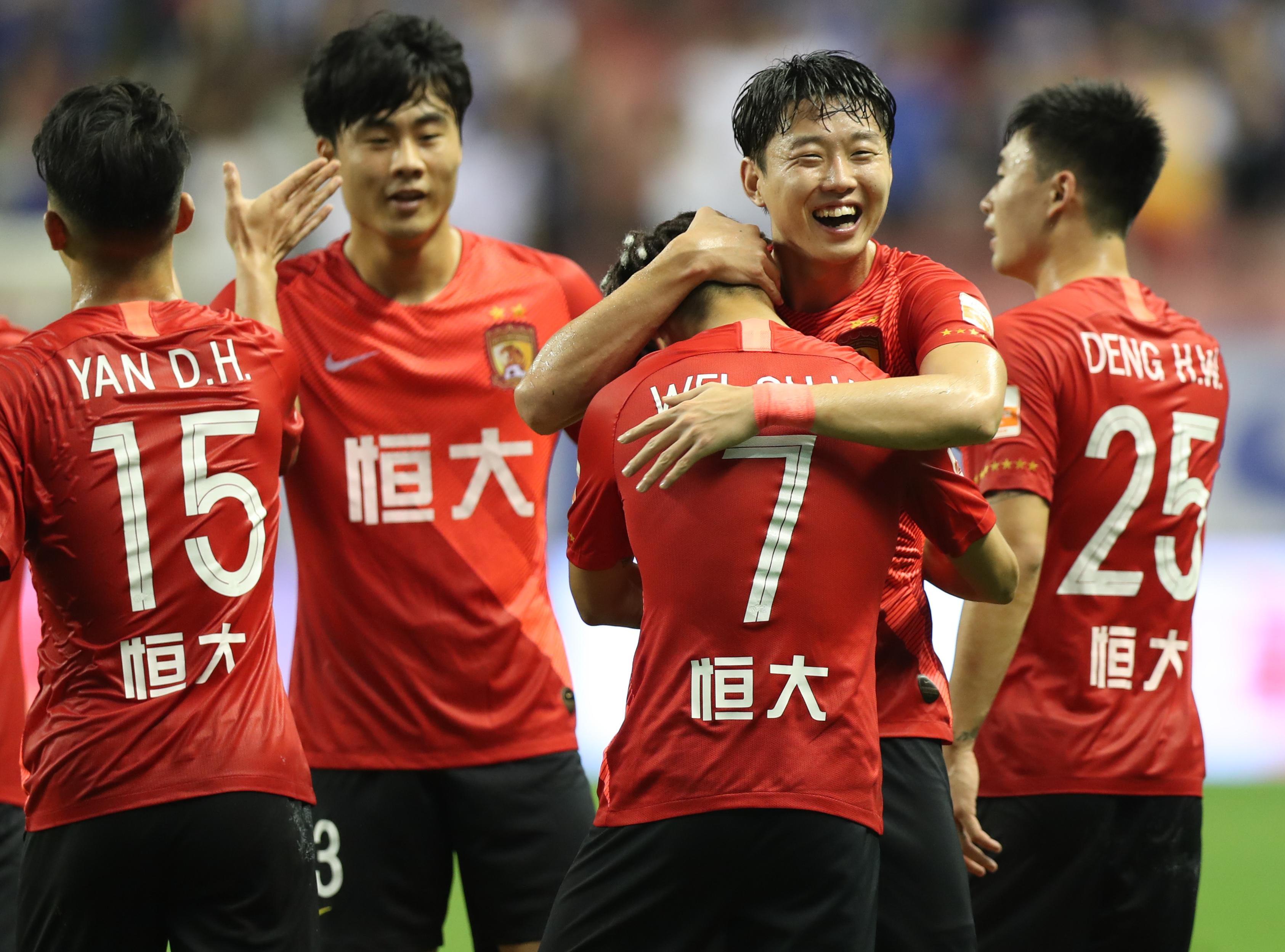 杨瀚森14+17+2+2！篮板创新高，率队127-111获大胜，开拓者淘到宝