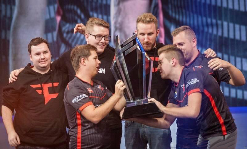 LPL季后赛对阵：OMG首轮战WE，WBG／LNG／JDG／TES同半区