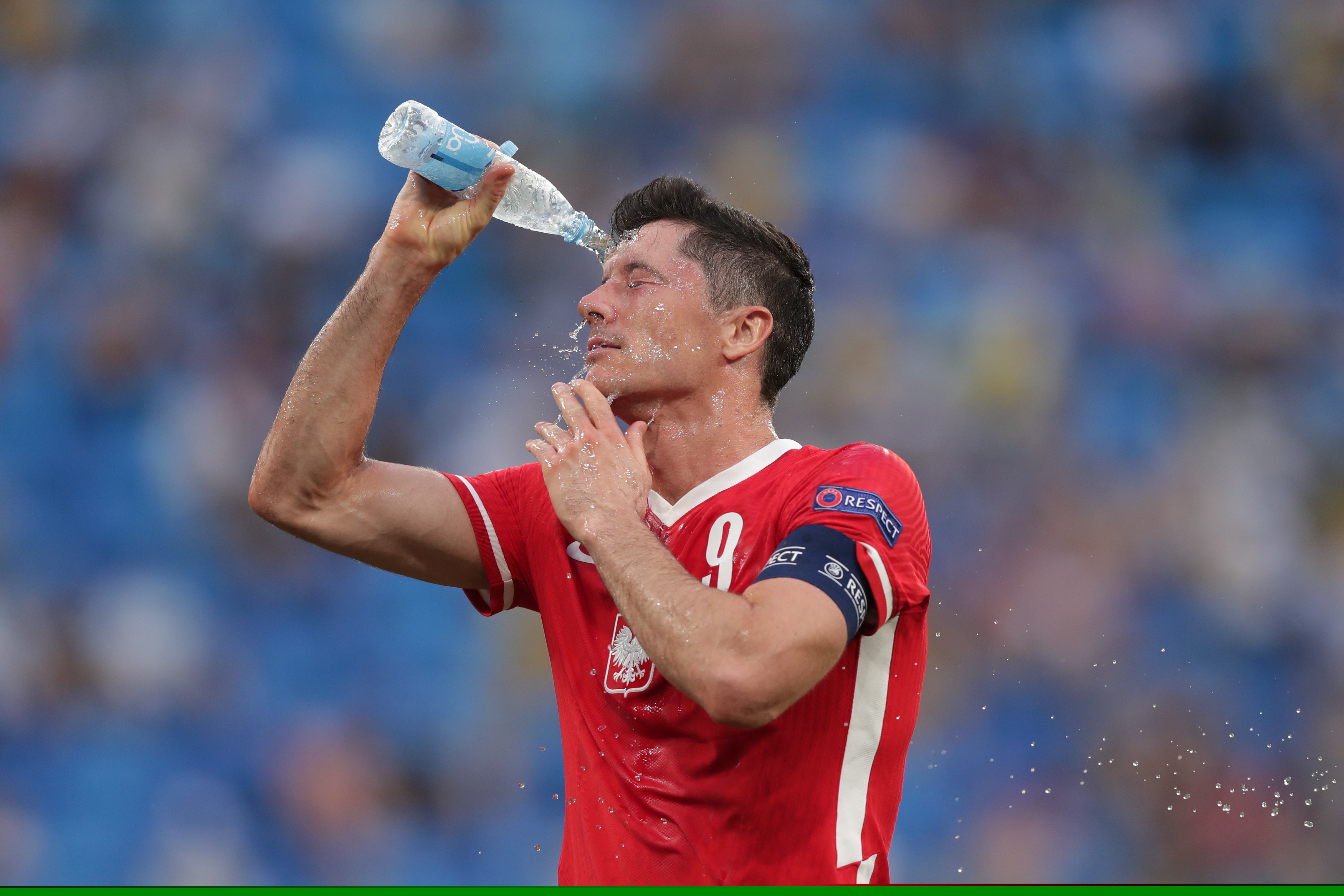 文森特：我们需要里夫斯做自己，每场比赛我们都非常依赖他（文森特：我们每战都离不开里夫斯，他只需做自己）