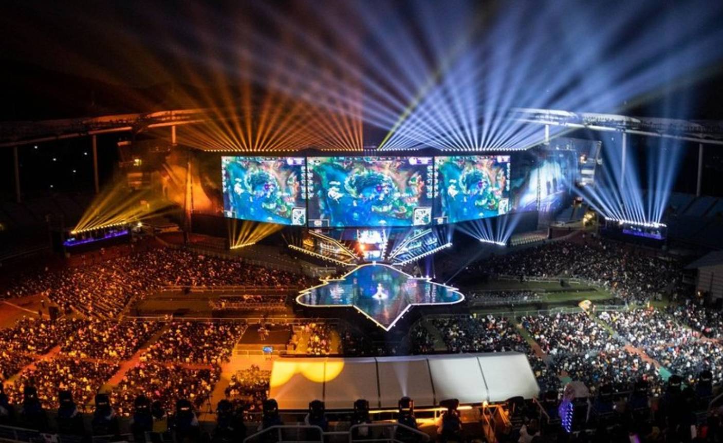 Aki：AL经理一直跟我讲Xiaohao是世一野，明天我要把他赢下