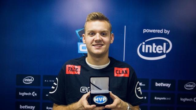 Overpass在 CS2 中取代Anubis；Premier赛季3更新中的竞争地图池