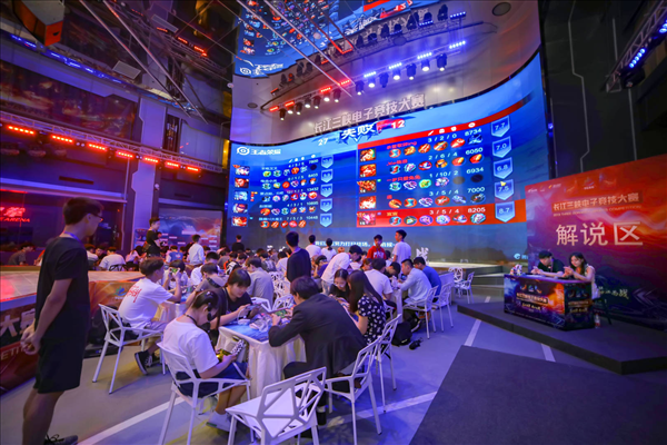 Heroic 将在2025年电子竞技世界杯上没有教练TOBIZ参赛