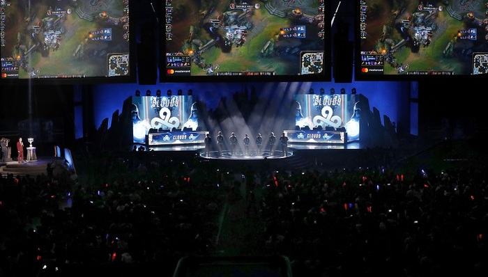 allu 揭露了 Aleksib 离开 ENCE 的原因，但其有效性值得怀疑